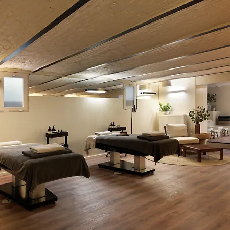 Townhouse & 4*