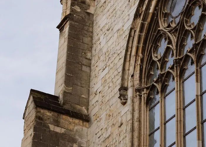 Hotel Townhouse & 4*