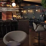 מלון Townhouse &