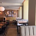 מלון Townhouse & מאסטריכט