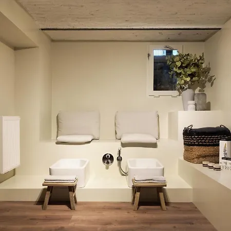 Townhouse & Szálloda 4*