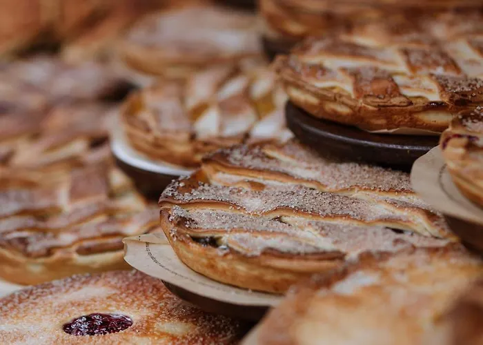 فندق Townhouse & 4*