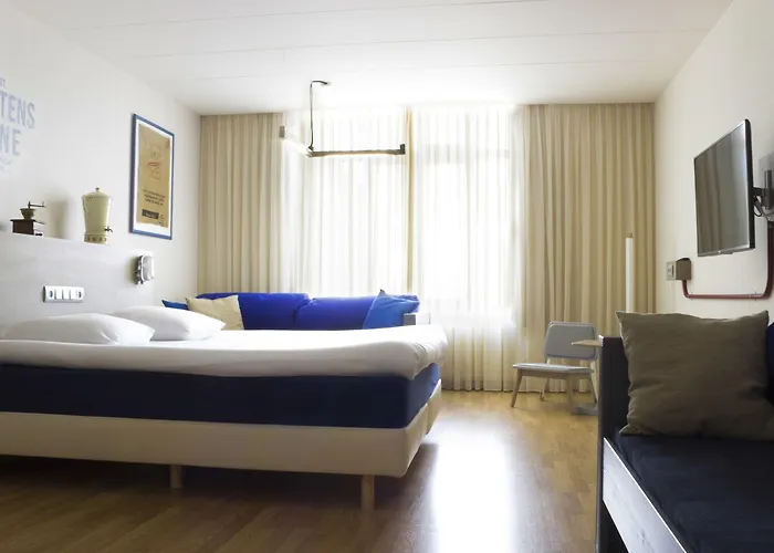 Townhouse & Hotel 4*