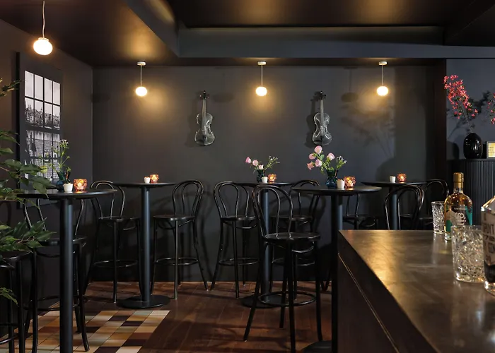 Townhouse & 4* Maastricht