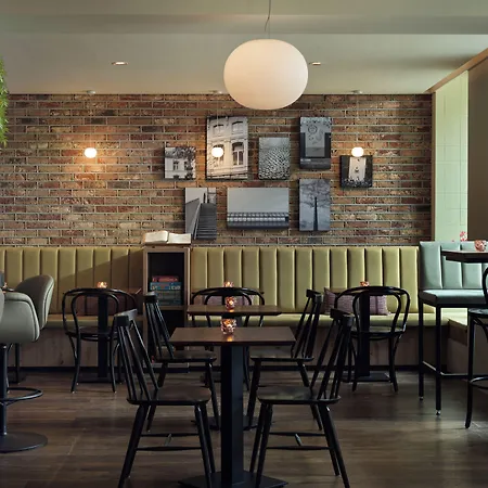 Townhouse & Μάαστριχτ